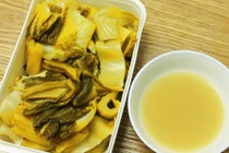 Những người có chết cũng không được ăn dưa muối 