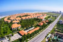 Toàn cảnh “phố” Trung Quốc ở Đà Nẵng bao vây sân bay quân sự