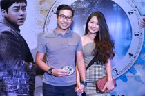 Ngọc Lan tình tứ đi xem phim cùng bạn trai