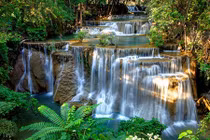 Thái Lan đóng cửa thác nước nổi tiếng vì thiếu nước