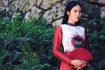 Góc khuất sau ánh hào quang của Hoa hậu Ngọc Hân