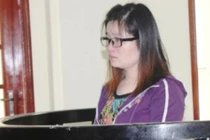 Hot girl và độc kế lừa tiền khiến khổ chủ khóc ngất