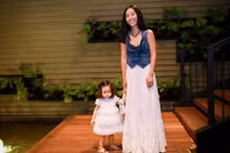 4 “cậu ấm cô chiêu” giàu từ trứng nước của showbiz Việt