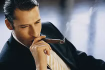 Ngậm ngùi nhận “quả đắng” vì trái tim nhầm chỗ 