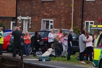 Chó nổi điên cắn trẻ em nằm la liệt