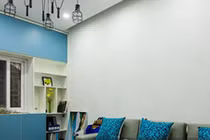 Choáng váng màn lột xác ngoạn mục của ngôi nhà trên phố Kim Mã