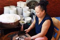 Bún mắng, cháo chửi hết đất sống