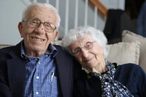 Bí mật hạnh phúc của cặp vợ chồng sống bên nhau 84 năm