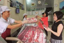 Người Việt chi tiền triệu ăn thịt ngoại: Học sang chảnh?