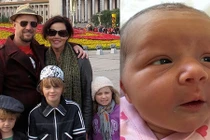 Cặp vợ chồng bất hạnh mất 3 con trong vụ MH17 chào đón “món quà kỳ diệu“