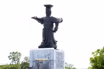 Ảnh: Cụm công trình tượng đài 1.500 tỷ xây 7 năm chưa xong