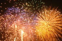 Hà Nội trình chiếu pháo hoa trên màn hình LED đêm giao thừa