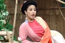 Đường tình trắc trở của nữ nghệ sĩ đẹp nhất nhì làng hài Việt