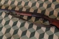 Tưởng cháu là gà rừng, chú bóp cò nổ súng