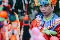 Ảnh: Những mảnh đời mưu sinh trên phố đi bộ