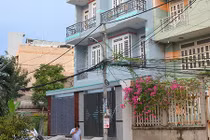 Sang tay nhà đất kiếm lời tiền tỉ