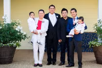 Con trai tỷ phú Hoàng Kiều phản ứng gì khi bố “yêu” Ngọc Trinh?