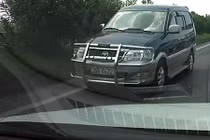 Xe “điên” phóng ngược chiều trên cao tốc Nội Bài – Bắc Ninh