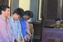 Kéo quần ghẹo thiếu nữ, trai trẻ gây án mạng kinh hoàng