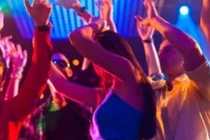 Con gái đại gia ngủ bên anh thợ sơn, tống tiền cha mẹ