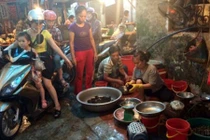 Mua cua qua mạng, dễ rước… độc dược