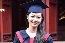 Nữ thủ khoa xinh đẹp của Học viện Kỹ thuật mật mã