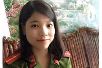 Thủ khoa CĐ Cảnh sát nhân dân xinh đẹp trong bộ cảnh phục