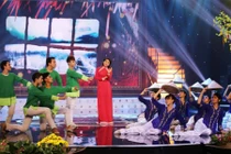 Bội thực thi hát bolero