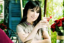 Cuộc đời lắm chông gai của nữ ca sĩ Phi Nhung 