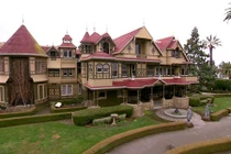 Top địa điểm đáng sợ nhất hành tinh không nên đến một mình 