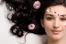 Bốn con giáp có số thành 'tỷ phú' từ hai bàn tay trắng