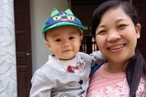 Khâm phục nghị lực của người phụ nữ mắc 2 bệnh ung thư