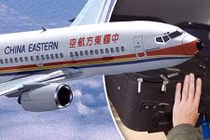 Hành khách kiện hãng hàng không vì vali rơi trúng đầu