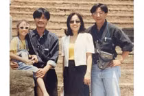 Sao nhí được thích nhất VN giờ làm nhân viên tiệc cưới