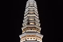 Ảnh: Bên trong bảo tháp cao nhất Đông Nam Á ở Ninh Bình