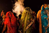 Chú rể nhảy “vũ điệu của rắn” quá sung, cô dâu hủy đám cưới