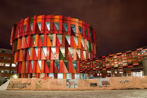 Ngẩn người tòa nhà tầng xoay rubic độc nhất vô nhị