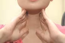 Những mẹo “hay lạ” trong dân gian chữa nấc cụt