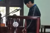 Bé gái 10 tuổi bị hàng xóm nổi máu dê hiếp dâm