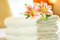 Mẹo làm khô quần áo nhanh chóng mà không cần máy sấy