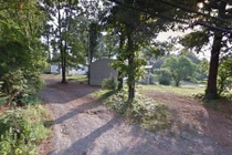 Mẹ kế hành hạ con chồng, bắt tắm nước đá