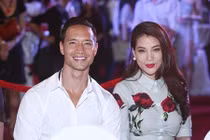 Trương Ngọc Ánh, Kim Lý tình tứ đi xem phim