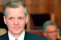 Ám ảnh tên sát nhân chuyên giết gái bán dâm bằng...áo lót