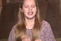 Cô bé mắc chứng bệnh lạ, hắt hơi 12.000 lần mỗi ngày