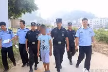 Bàng hoàng thiếu niên 13 tuổi đánh chết 3 em bé