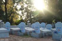 Thăm nghĩa địa cá voi linh thiêng nhất Việt Nam