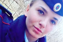 Nữ sinh cảnh sát Nga bị đuổi học vì từng sống cùng chó 