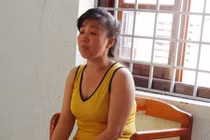 Thiếu nữ 19 cùng mẹ đến quán nước bán dâm 