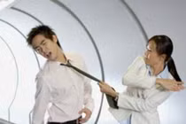 Sự thật sốc về sự ghen tuông dưới con mắt y học