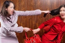 Cười ra nước mắt độc chiêu cản tình chồng cũ